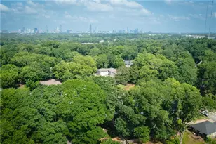 1761 Hosea L Williams Dr SE, Atlanta, GA 30317 - Photo 6