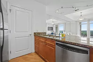 325 E Paces Ferry Road NE, Atlanta, GA 30305 - Photo 4