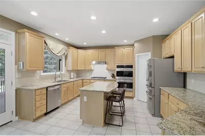 1005 Coleridge Way, Suwanee, GA 30024 - Photo 8