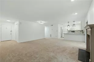 31 Sutton Pl, Avondale Estates, GA 30002 - Photo 10