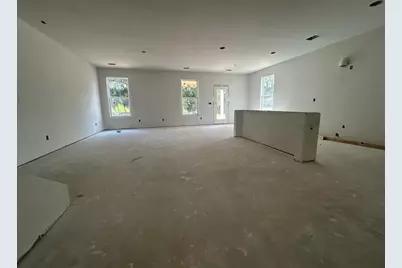 370 Crimson Feather Drive, Jefferson, GA 30549 - Photo 6