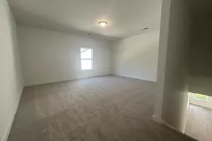 370 Crimson Feather Dr, Jefferson, GA 30549 - Photo 14