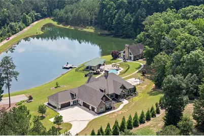 206 Highgrove Estates Drive, Monroe, GA 30655 - Photo 2