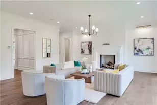 228 Thomas Cir, Roswell, GA 30075 - Photo 14