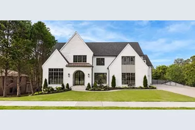 228 Thomas Circle, Roswell, GA 30075 - Photo 1