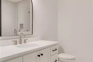 228 Thomas Cir, Roswell, GA 30075 - Photo 38