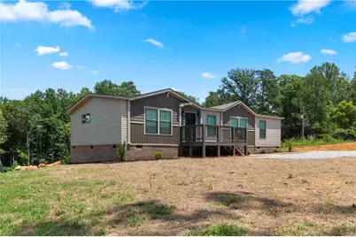 654 Robertson Loop Road, Clarkesville, GA 30523 - Photo 2
