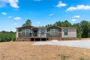 654 Robertson Loop Rd, Clarkesville, GA 30523 - Photo 1