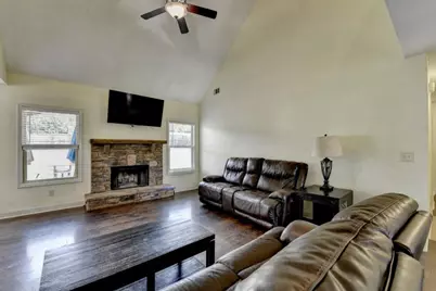 82 Lake Point Court, Jefferson, GA 30549 - Photo 8