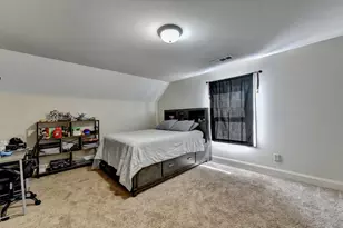 82 Lake Point Ct, Jefferson, GA 30549 - Photo 38