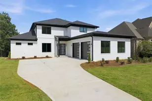 2453 Lake Erma Dr, Hampton, GA 30228 - Photo 1