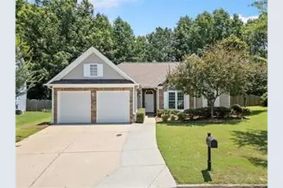 304 Laurel Glen Crossing, Canton, GA 30114 - Photo 1