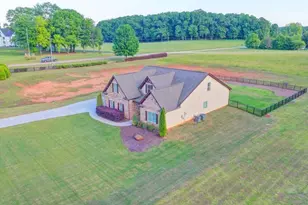 47 Emmaline Ln, Jefferson, GA 30549 - Photo 32
