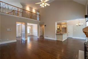 911 Woodward Park Dr, Suwanee, GA 30024 - Photo 16