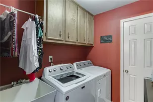 1331 Lakeshore Dr, Snellville, GA 30078 - Photo 26