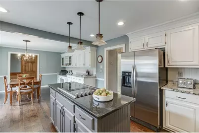 1331 Lakeshore Drive, Snellville, GA 30078 - Photo 16