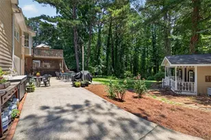 1074 Westchester Dr SW, Lilburn, GA 30047 - Photo 62