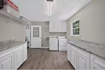 1074 Westchester Drive SW, Lilburn, GA 30047 - Photo 34