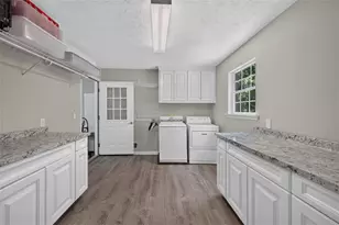 1074 Westchester Dr SW, Lilburn, GA 30047 - Photo 34