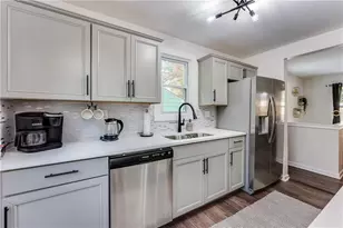 946 Astor Ave SW, Atlanta, GA 30310 - Photo 8
