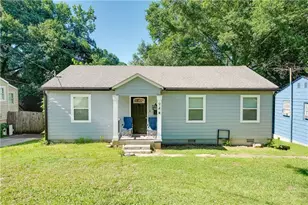 946 Astor Ave SW, Atlanta, GA 30310 - Photo 1