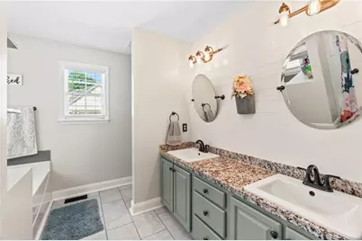 155 Nickel Creek Drive, Mount Airy, GA 30563 - Photo 12