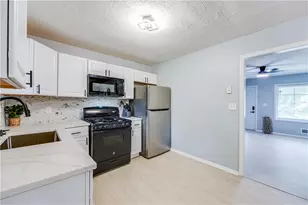 3497 Larkspur Terrace, Decatur, GA 30032 - Photo 8