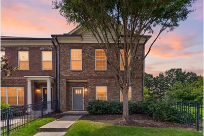 920 Westmoreland Circle NW, Atlanta, GA 30318 - Photo 1