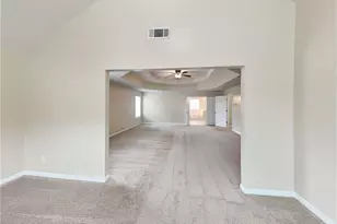 618 Maltese Dr, Atlanta, GA 30349 - Photo 8