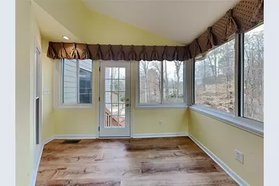 4856 Hawk Place NE, Marietta, GA 30066 - Photo 6