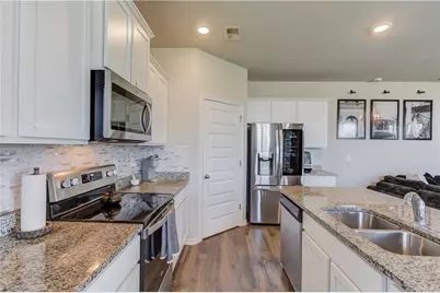 81 Mead Court, Hoschton, GA 30548 - Photo 8