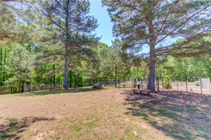81 Mead Ct, Hoschton, GA 30548 - Photo 32