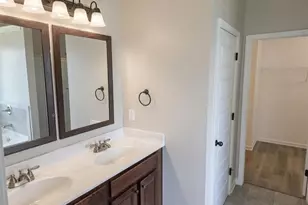 3639 Lake End Dr, Loganville, GA 30052 - Photo 6