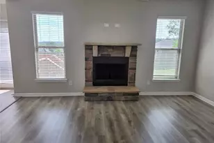 3639 Lake End Dr, Loganville, GA 30052 - Photo 12