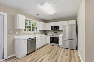 3735 Wake Robin Way, Cumming, GA 30040 - Photo 16