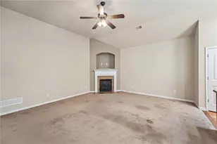204 Oakleaf Dr, Acworth, GA 30102 - Photo 10