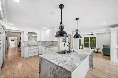2211 Hill Park Court, Decatur, GA 30033 - Photo 2