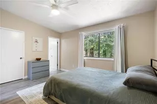 304 Parkaire Crossing, Marietta, GA 30068 - Photo 30