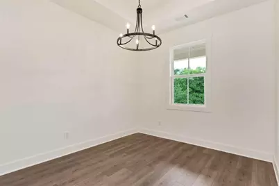 218 Clay Street, Maysville, GA 30558 - Photo 4