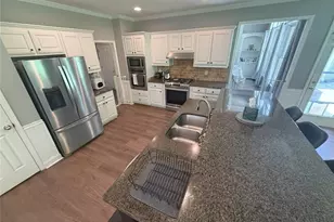 225 Crown Vetch Ln, Johns Creek, GA 30005 - Photo 2