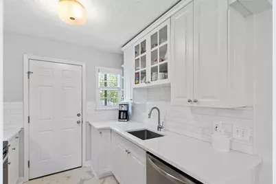 885 Briarcliff Road NE #21, Atlanta, GA 30306 - Photo 2