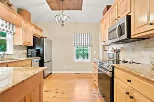 278 Bellflower Dr, Jasper, GA 30143 - Photo 10