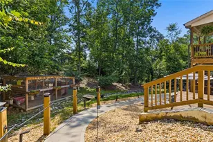 6220 Providence Lake Dr, Gainesville, GA 30506 - Photo 8