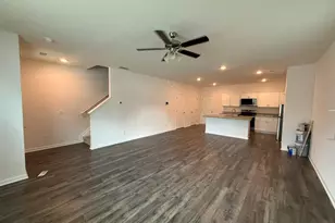 727 Aura Trl, Lawrenceville, GA 30045 - Photo 20