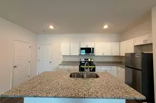 727 Aura Trl, Lawrenceville, GA 30045 - Photo 18