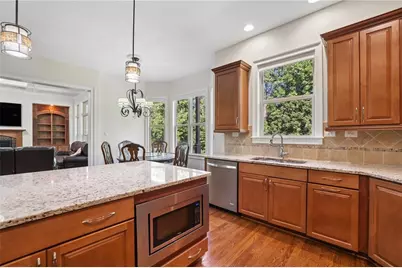 6195 Read Road, Suwanee, GA 30024 - Photo 8