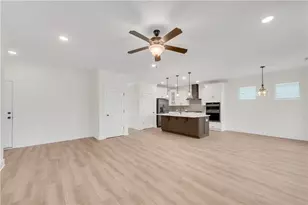 532 Redfish Wy, Hoschton, GA 30548 - Photo 10