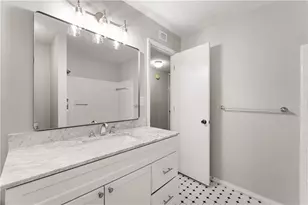 308 Cumberland Ct SE, Smyrna, GA 30080 - Photo 6