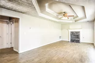 2760 Autumn Lake Ln, Decatur, GA 30034 - Photo 6