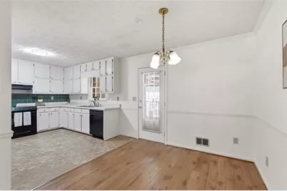 2160 Logan Drive, Jonesboro, GA 30236 - Photo 12